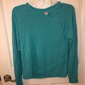 Athleta girl long sleeve top